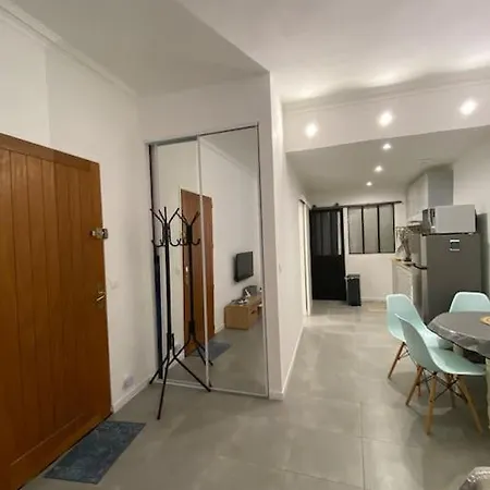 Perle Rare A Lägenhet