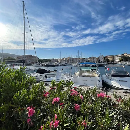 アパート Perle Rare A